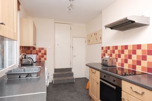 Kitchen- click for photo gallery